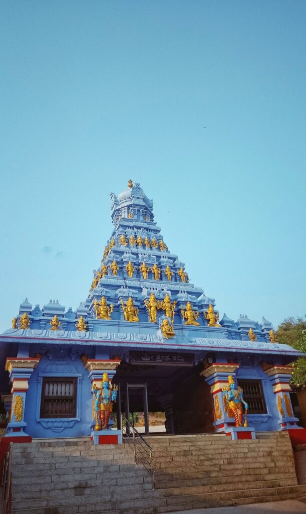 Geeta Temple 1bbb9d1a03018f073f43e1d9ed8d301c